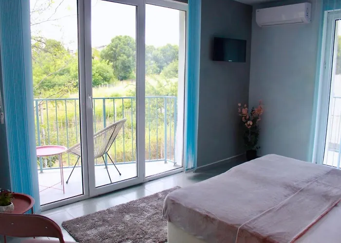 Sunset Art Front Гостевой дом