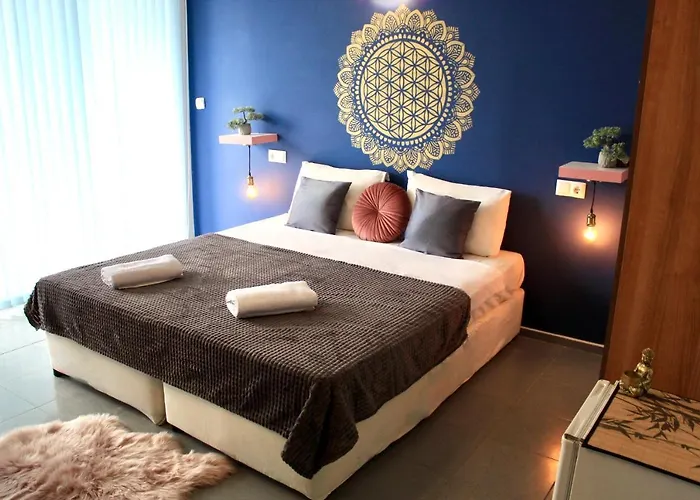 Гостевой дом Sunset Art Front 4*