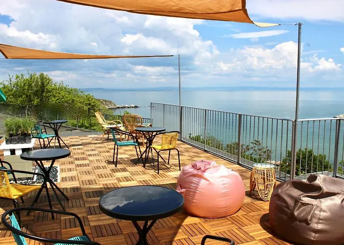 Sunset Art Front Гостевой дом 4*